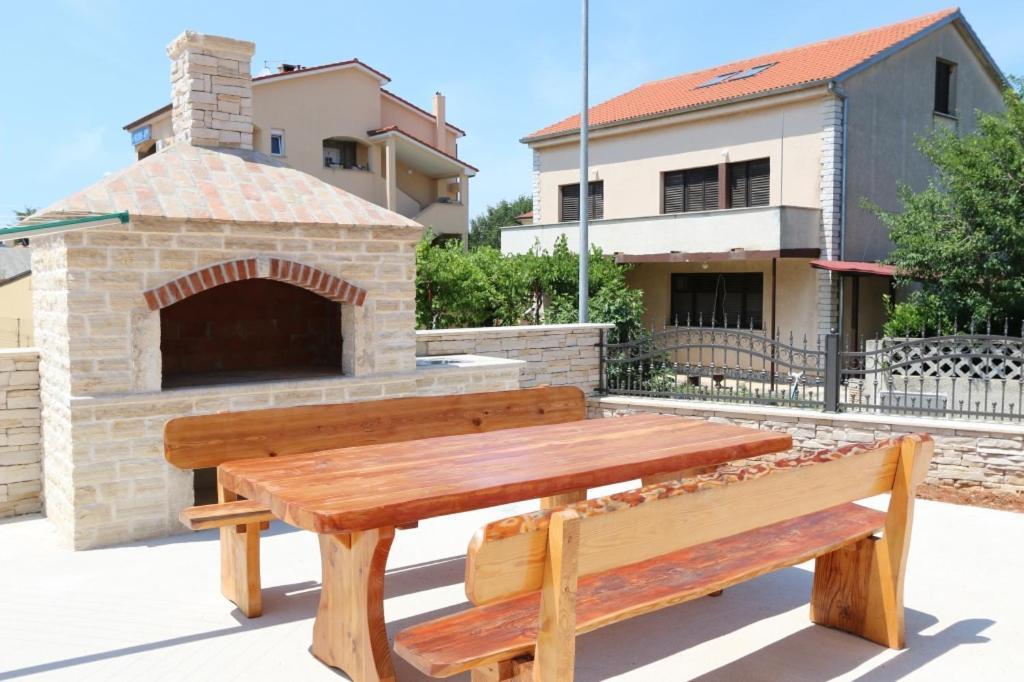 Guesthouse ميدولين المظهر الخارجي الصورة